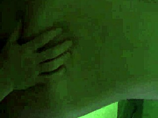 Seksi punca jaha svojega fanta v domačem porno filmu