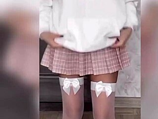 Vídeo fetichista vintage con los hermosos pies de mi hermana
