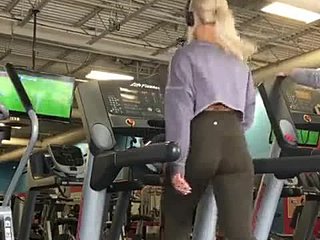 Satisfy Your Cravings for Ass Pleasure with a Dog on a Treadmill