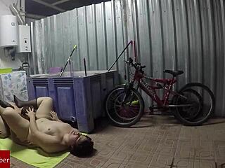 Gay amateur porn featuring a fat woman's orgasmic experience and oiling up the bike