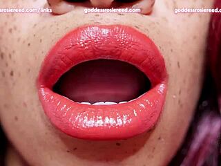 Gudinnan Rossie Reeds röda läppar och skönhet: en lektion i gay dominans
